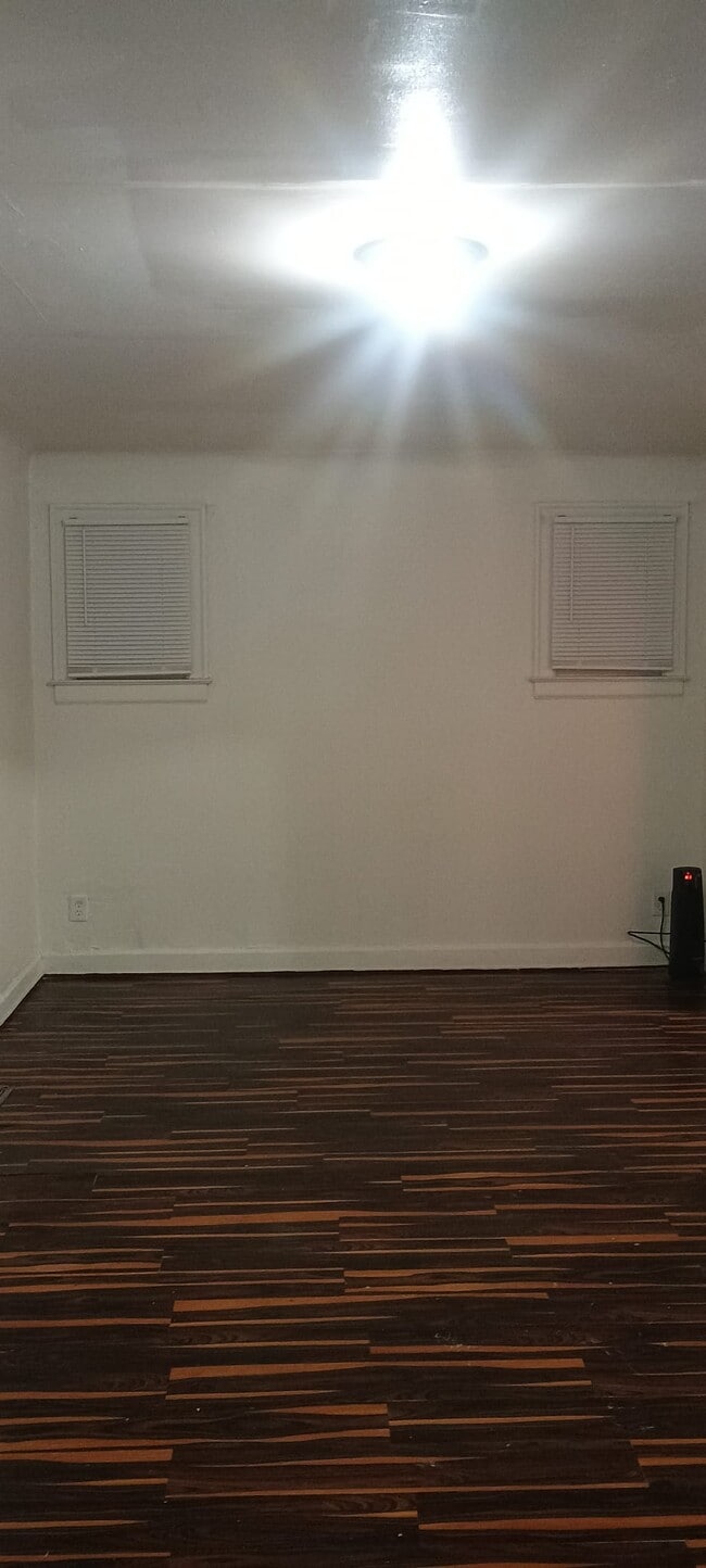 Building Photo - 20290 Annott Ave