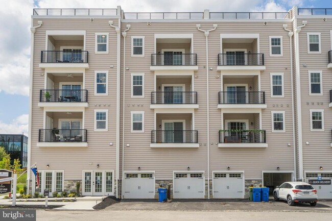 Building Photo - 249 Charles Ellis Ln