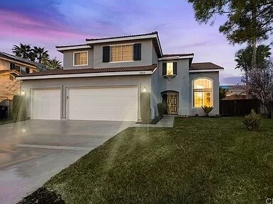 Foto principal - 26458 John Adams St