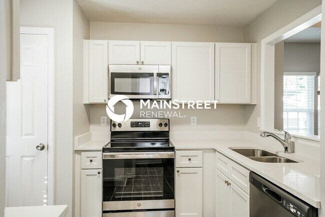 Foto del edificio - 3 Bedroom Pet-Friendly Home in Durham, NC with Main Street Renewal