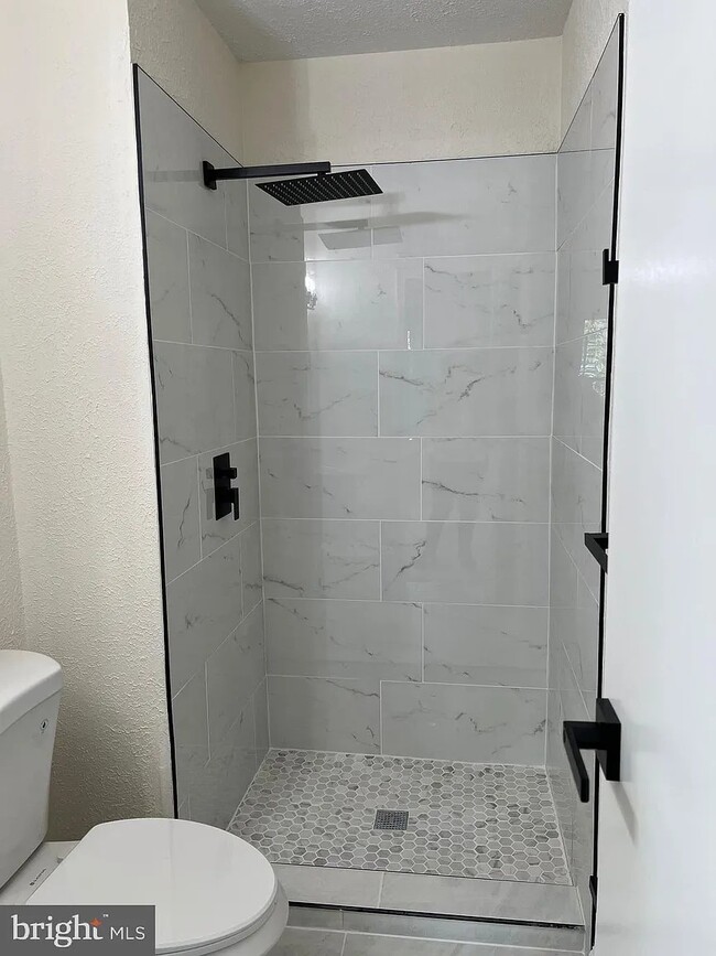 Foto del edificio - 83 Wenner Dr