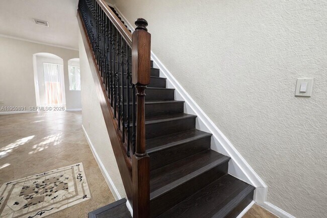 Foto del edificio - 21219 NW 14th Pl