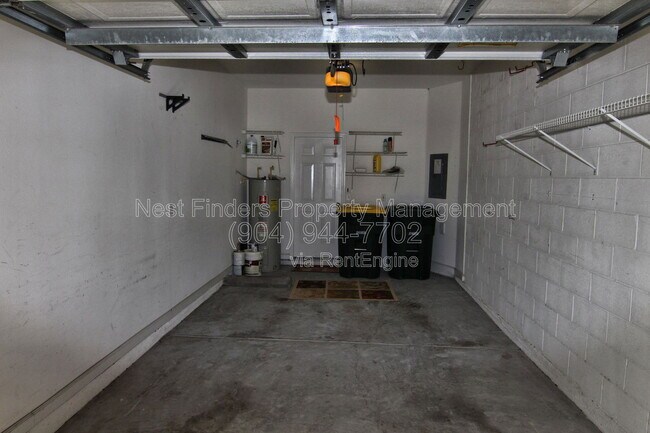 Foto del edificio - 7518 Scarlet Ibis Ln