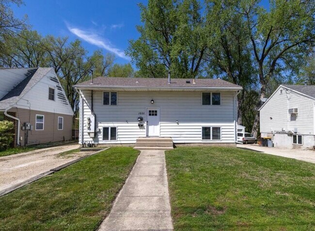 Foto del edificio - 1531 5th St NE