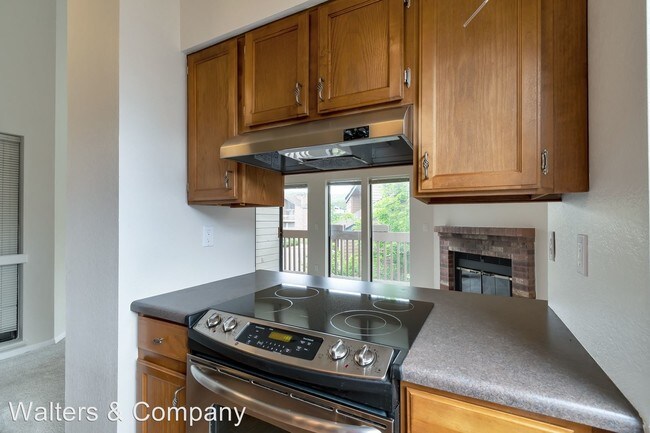 Building Photo - 1 br, 1 bath House - 12364 W. Nevada Pl. #301