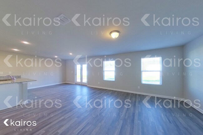 Building Photo - 130 Poplar Pass