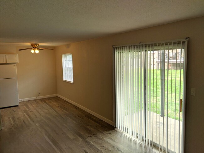 Foto del edificio - 2 bedroom condo in Coralville