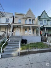 Building Photo - 113 Virginia Ave
