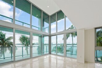 Building Photo - 1500 Bay Rd