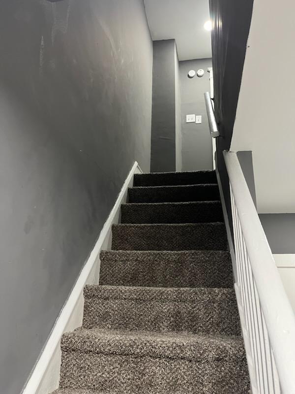 Foto del edificio - 70 Clinton Rd