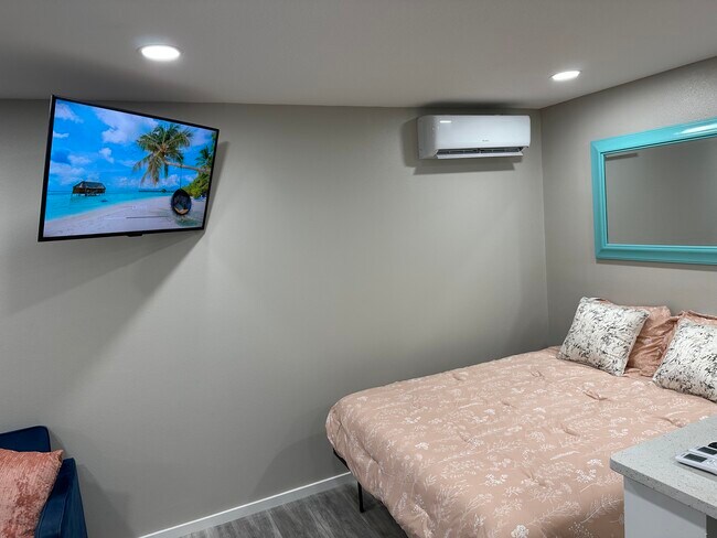 Foto del edificio - 7020 Mango Ave S
