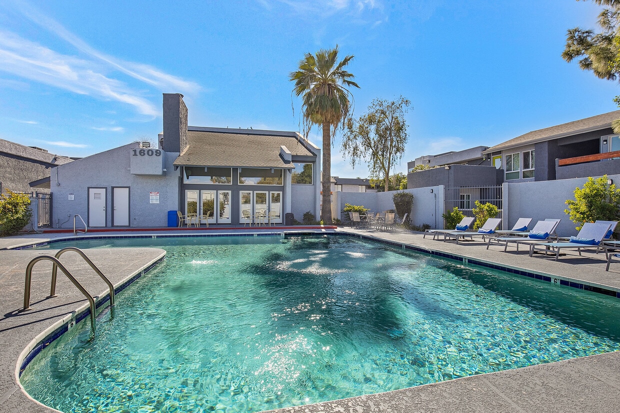 Primary Photo - Agave Ridge Apartments