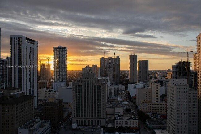 Foto del edificio - 50 Biscayne Blvd