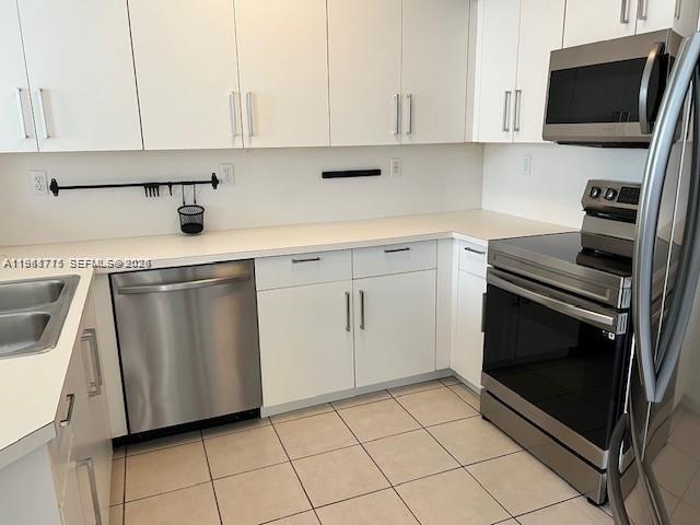 Foto del edificio - 8964 W Flagler St