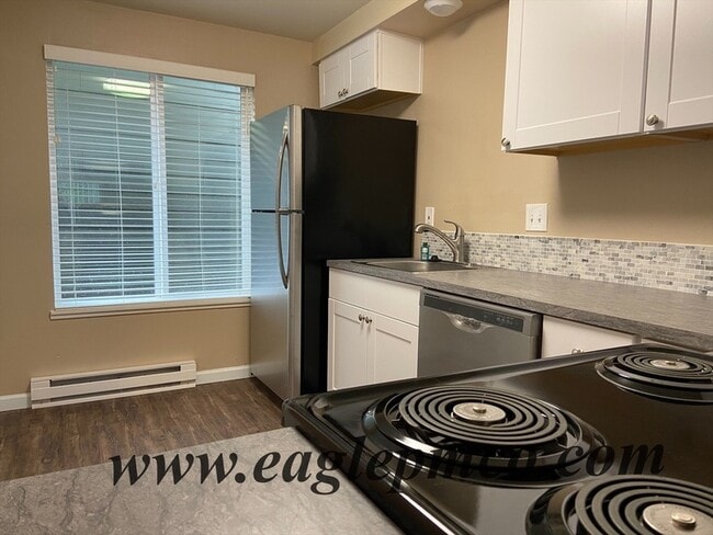 Building Photo - 12486 SE 60th Ct