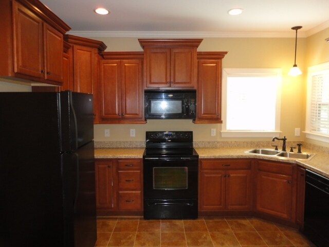 Building Photo - 107 Anderby Dr