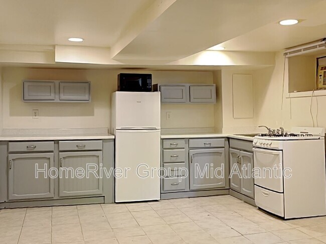 Foto del edificio - 6313 Frederick Rd
