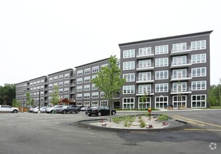 Building Photo - Heirloom Flats