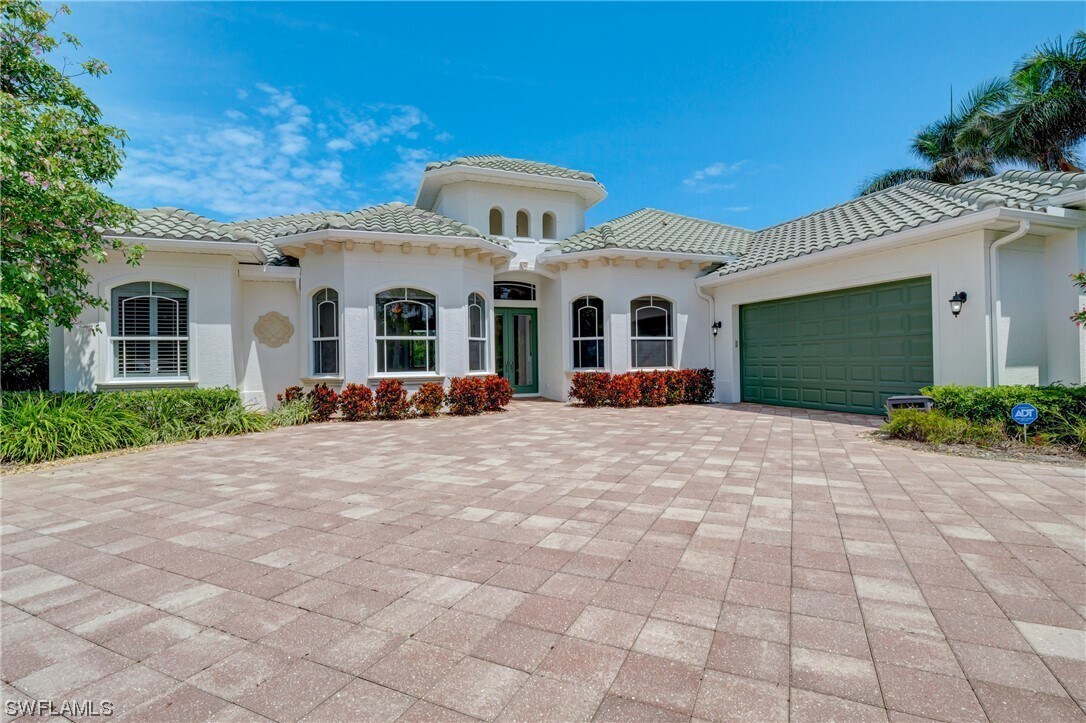 Foto principal - 493 Banyan Blvd