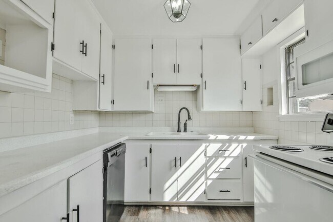 Foto del edificio - 2109 36th St