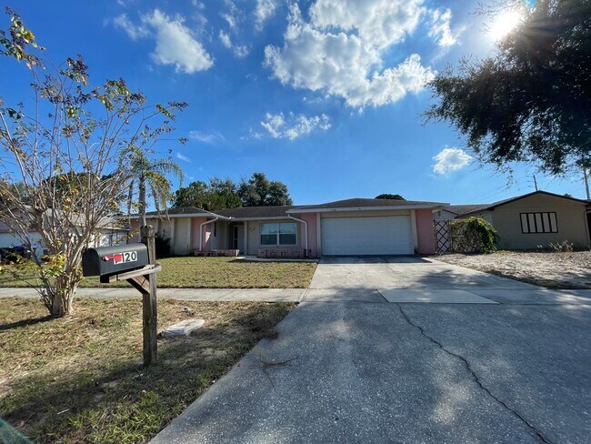 Building Photo - Charming 4-Bedroom, 2-Bathroom Home Pool w...