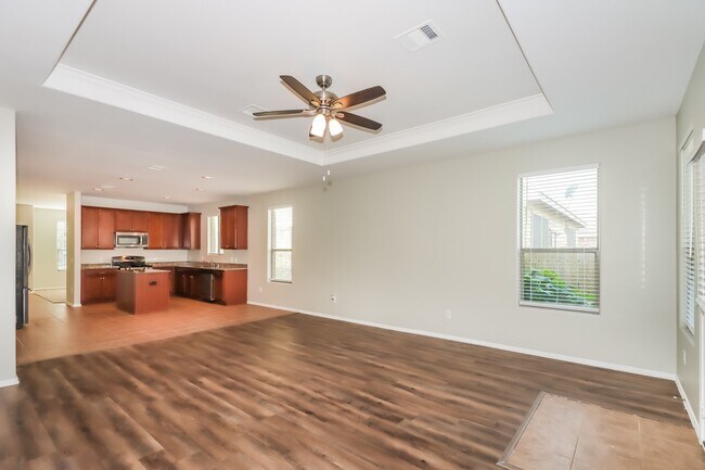 Building Photo - 20114 Brookwood Holw