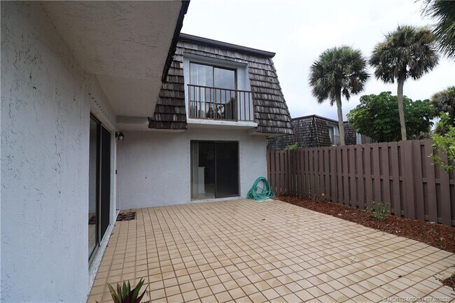 Foto del edificio - 746 NW 10th Terrace