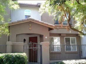 Building Photo - 5 Emory