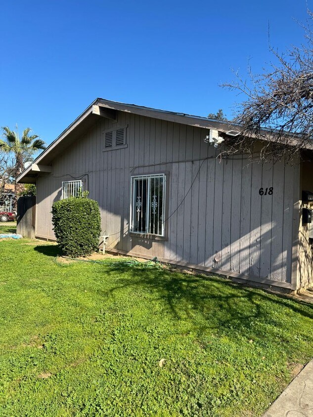 Foto del edificio - 618 Mayor Ave