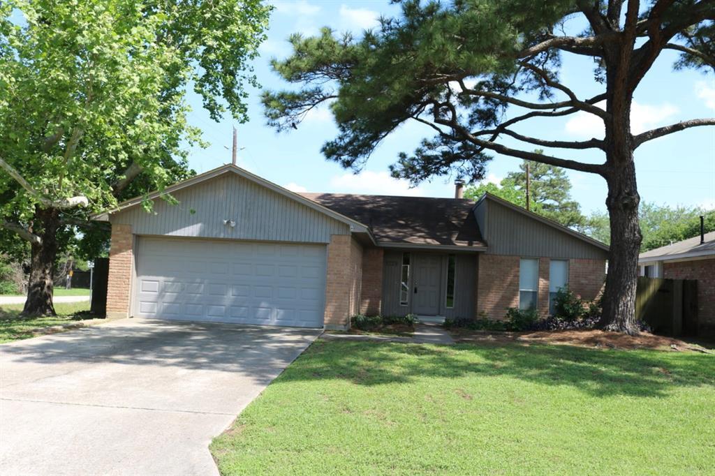 Foto principal - 1003 Cedar Post Ct