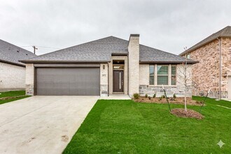 Building Photo - 4923 Bellhurst Dr