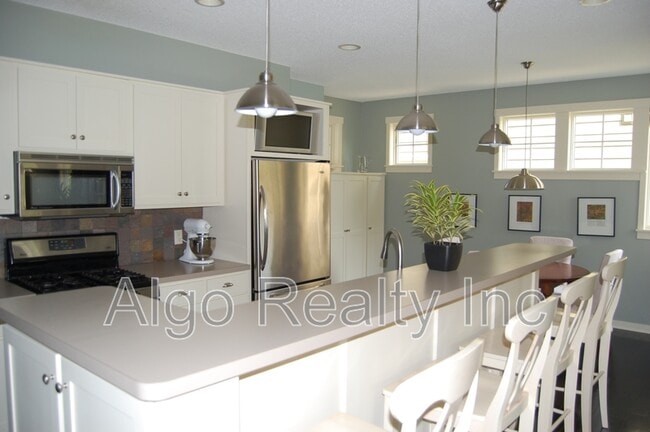 Building Photo - 15822 Drawstone Trail