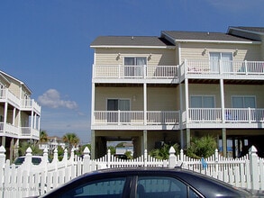 Building Photo - 108 Sea Star Cir