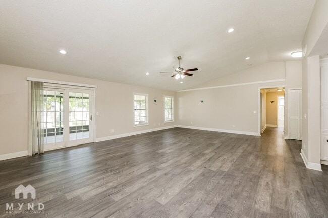 Building Photo - 6529 Seafairer Dr