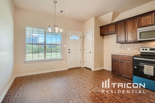 Building Photo - 3105 Cardinal Dr