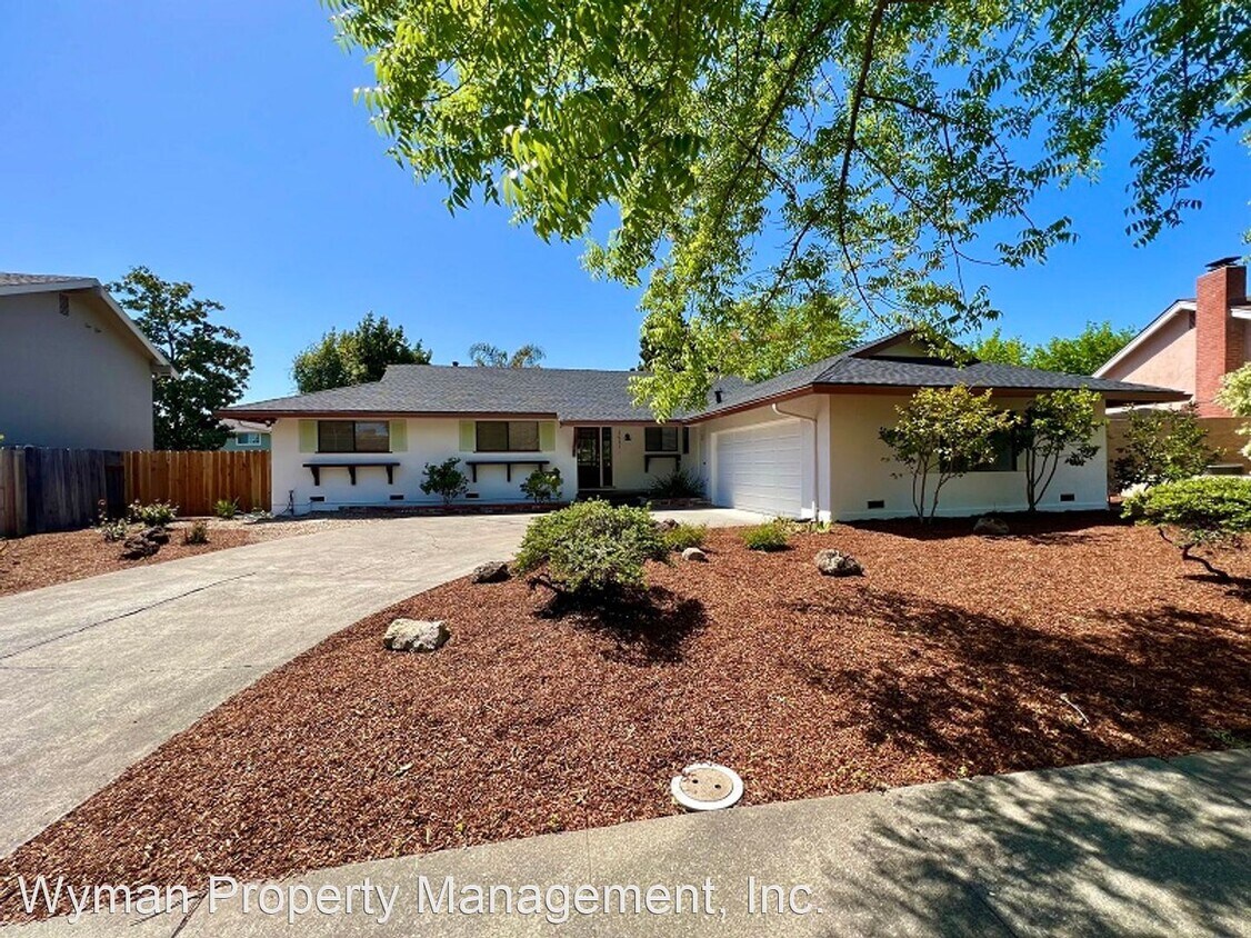 Foto principal - 3 br, 2 bath House - 3531 Glenbrook Lane