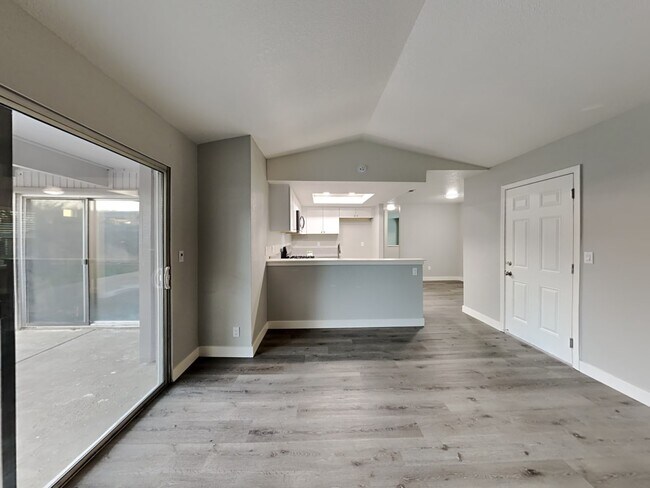 Building Photo - 7821 Caber Way