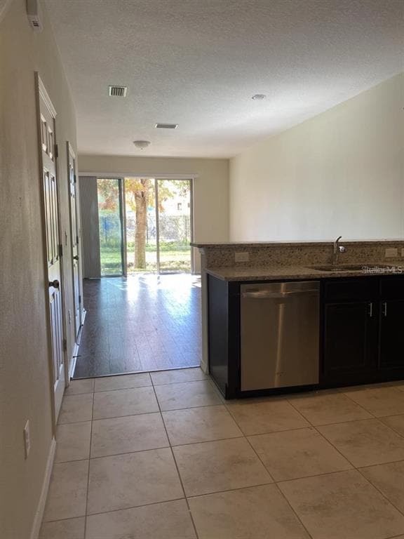 Building Photo - 4741 White Sanderling Ct