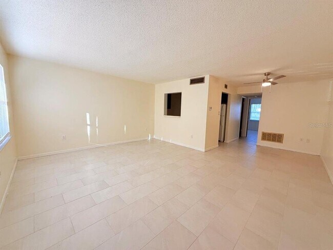 Foto del edificio - 3301 58th Ave S