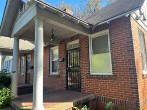 Building Photo - 163-165 S Panama St