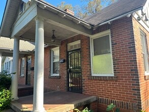 Building Photo - 163-165 S Panama St