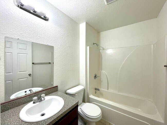 Foto del edificio - 473814 E 1117 Rd