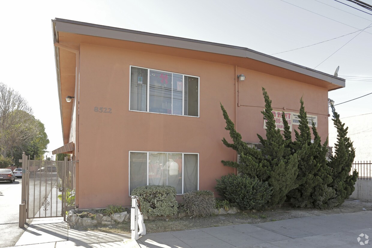 Building Photo - 8522 Artesia Blvd