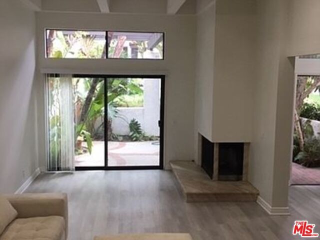 Foto del edificio - 1654 Michael Ln