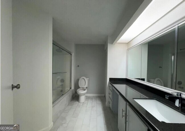 Foto del edificio - 1291 Keys Lake Dr NE