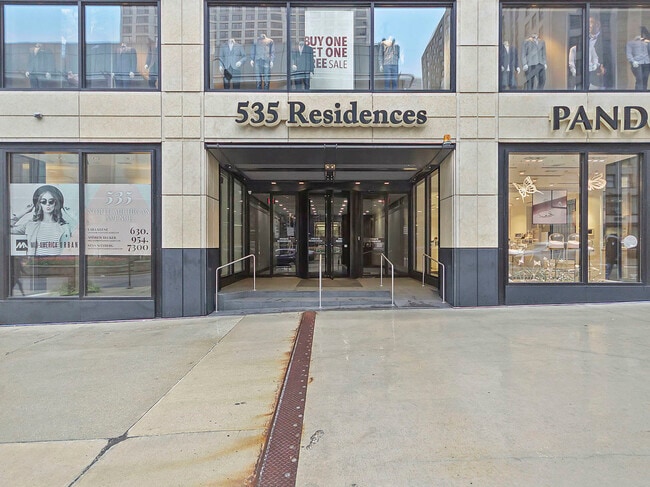 Building Photo - 535 N Michigan Ave