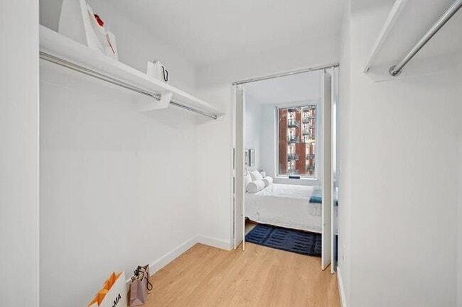 Foto del edificio - 0 bedroom in LONG ISLAND CITY NY 11101