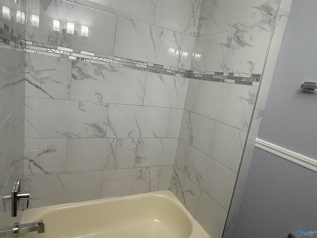 Foto del edificio - 609 10th St NW