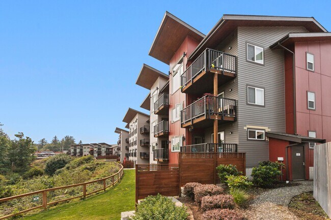 Building Photo - 1882 Front St