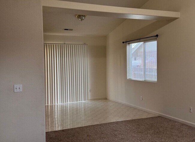 Building Photo - 655 Arthur Ave